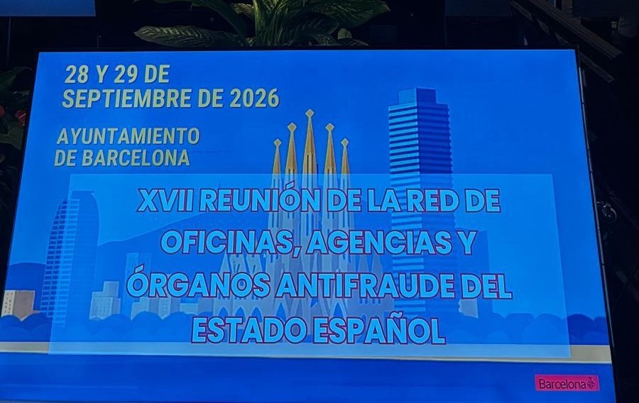 Villoria and Sáez at the meeting of the anti-fraud offices in Barcelona